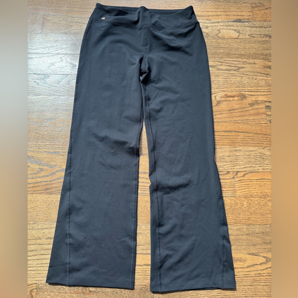 Gap GapBody Black Flared Leg Yoga Pants, Medium